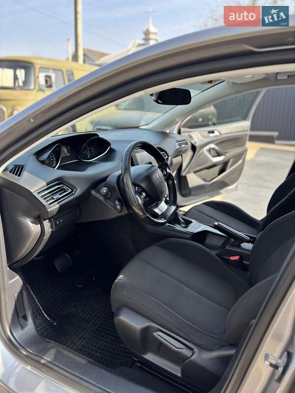 Универсал Peugeot 308 2016 в Черновцах фото 15 Универсал Peugeot 308 2016 в Черновцах