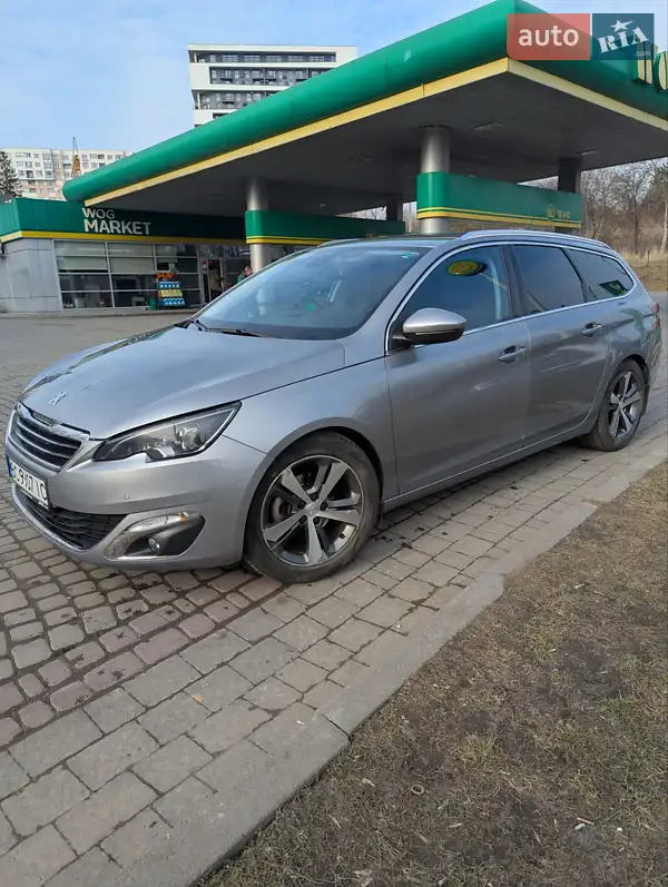 Универсал Peugeot 308 2015 в 