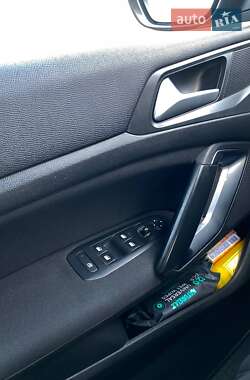 Хэтчбек Peugeot 308 2018 в 