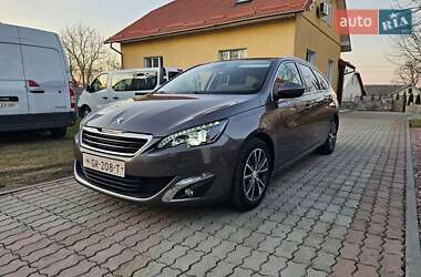 Универсал Peugeot 308 2015 в Стрые