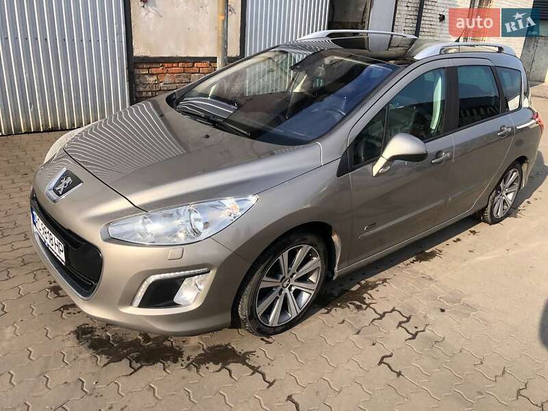 Peugeot 308 2012
