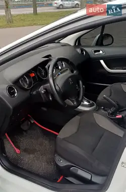 Peugeot 308 2011