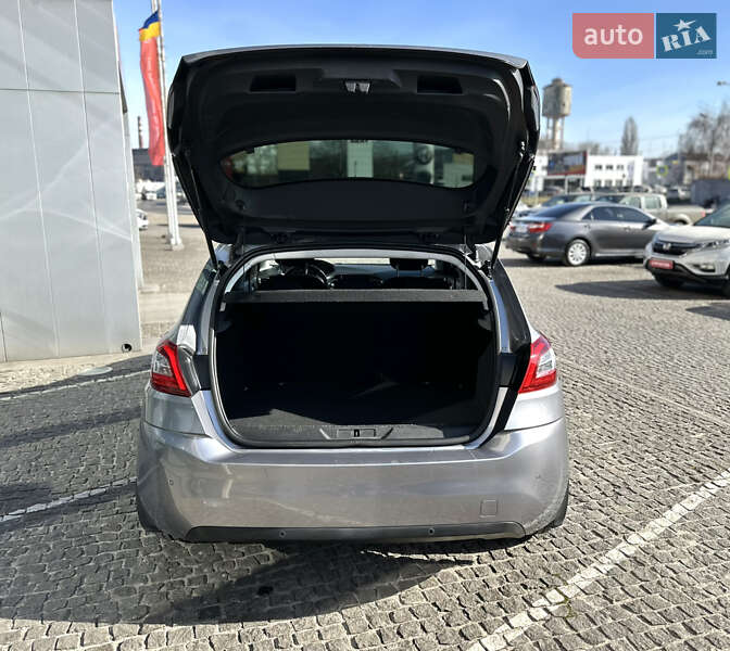 Хэтчбек Peugeot 308 2015 в Днепре фото 13 Хэтчбек Peugeot 308 2015 в Днепре