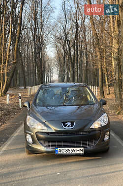 Хэтчбек Peugeot 308 2008 в Луцке