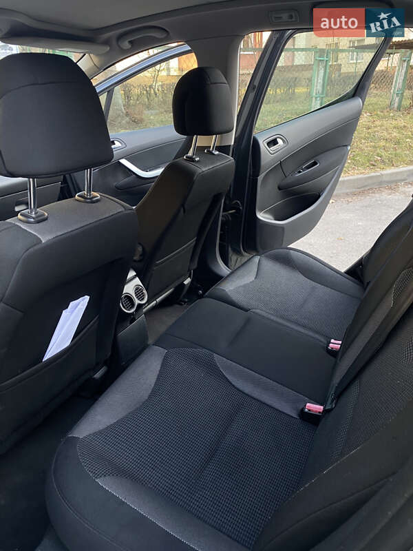 Хетчбек Peugeot 308 2008 в Луцьку