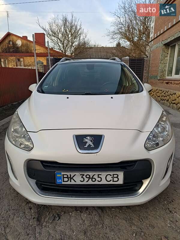 Peugeot 308 2013