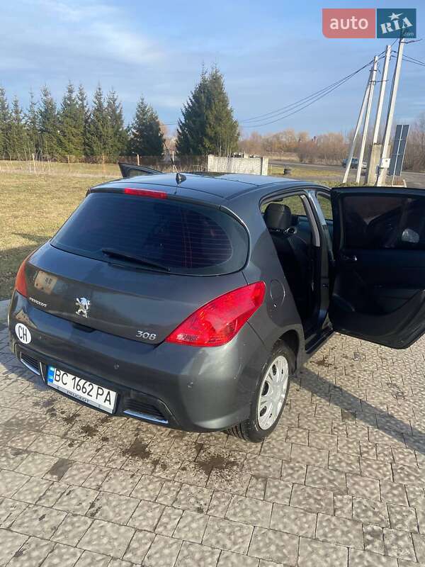Хетчбек Peugeot 308 2007 в Шептицькому