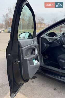 Хетчбек Peugeot 308 2014 в 