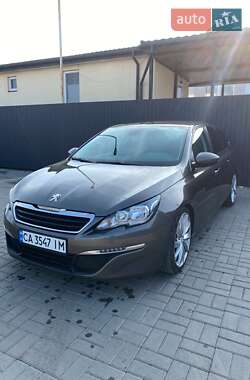 Peugeot 308 2015