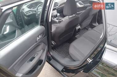 Универсал Peugeot 308 2017 в 