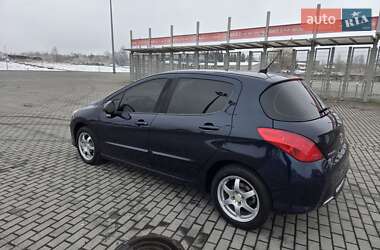 Хетчбек Peugeot 308 2010 в Львові