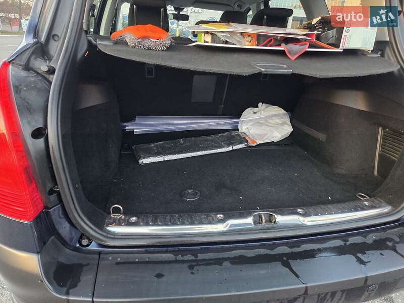 Универсал Peugeot 308 2010 в Броварах