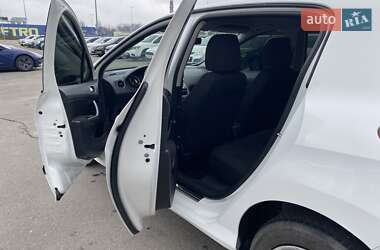 Хэтчбек Peugeot 308 2012 в 
