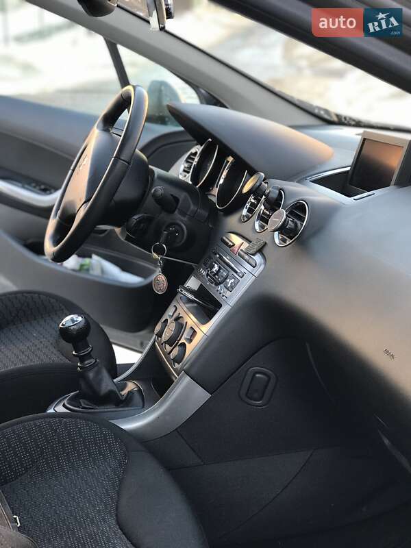 Универсал Peugeot 308 2009 в Тернополе фото 27 Универсал Peugeot 308 2009 в Тернополе