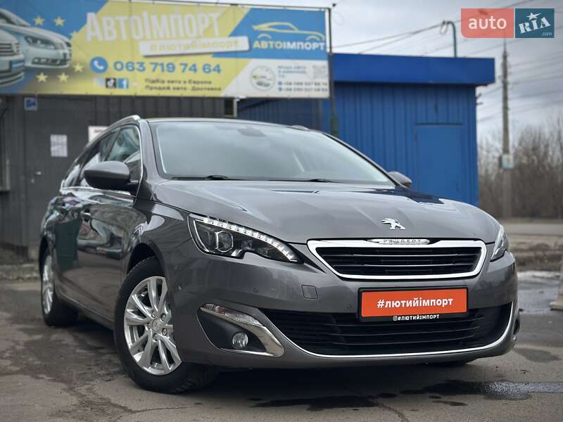 Peugeot 308 2016