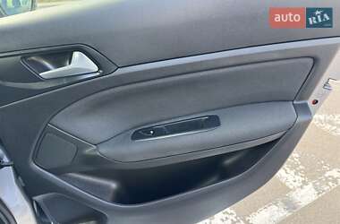 Хэтчбек Peugeot 308 2020 в 