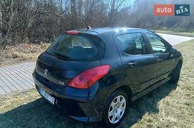 Хетчбек Peugeot 308 2011 в 