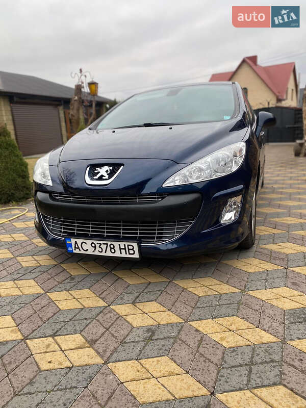 Peugeot 308 2011