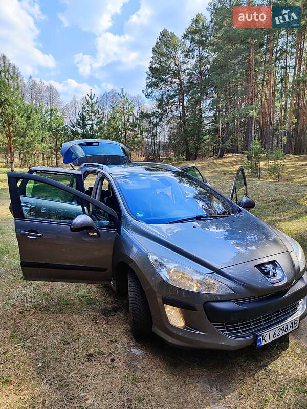 Універсал Peugeot 308 2009 в Бучі