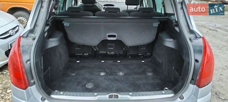 Універсал Peugeot 308 2008 в Рівному