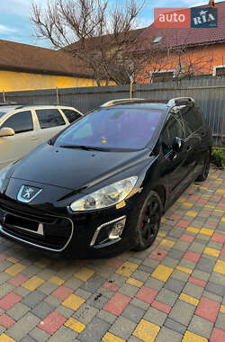 Универсал Peugeot 308 2011 в 