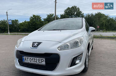 Peugeot 308 2011 Peugeot 308 2011