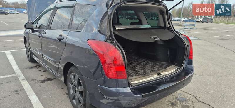 Універсал Peugeot 308 2012 в Дніпрі