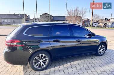Универсал Peugeot 308 2014 в 