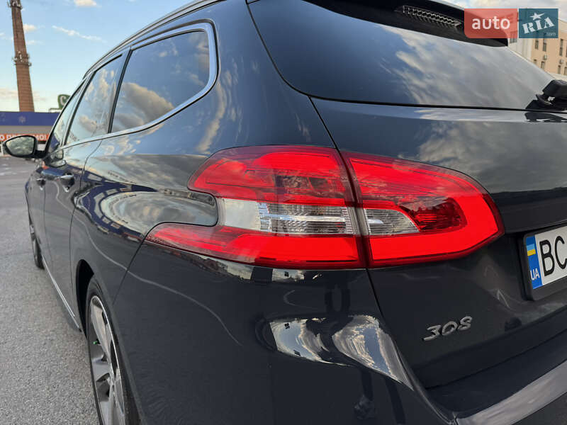 Универсал Peugeot 308 2018 в Львове