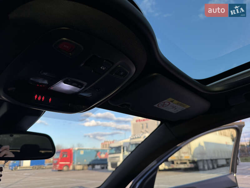 Универсал Peugeot 308 2018 в Львове