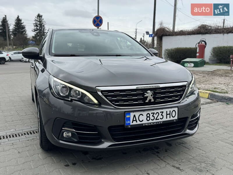 Универсал Peugeot 308 2017 в Луцке