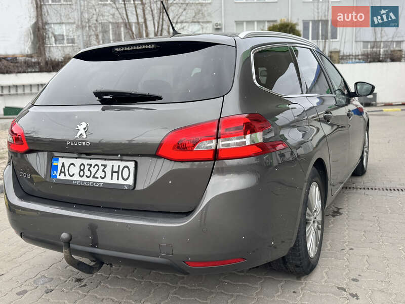 Универсал Peugeot 308 2017 в Луцке