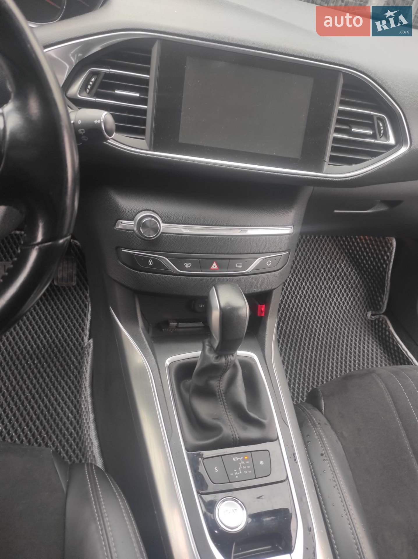 2017 Peugeot 308 - мініатюра 23