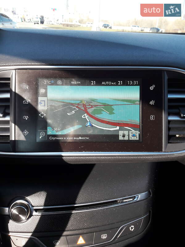 Универсал Peugeot 308 2015 в Киеве