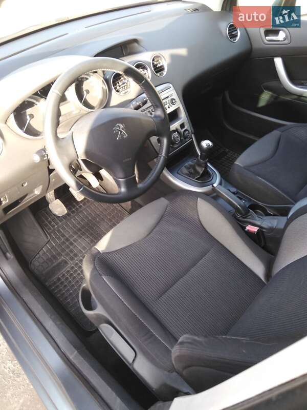 Універсал Peugeot 308 2011 в Львові