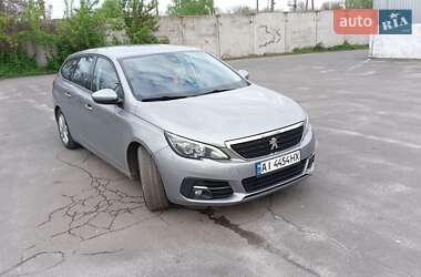 Универсал Peugeot 308 2018 в 