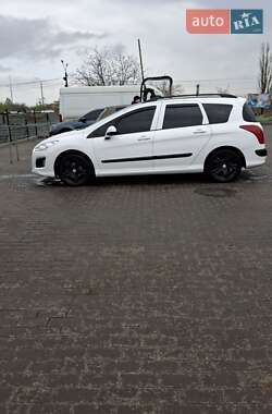 Универсал Peugeot 308 2013 в 