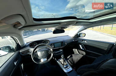 Універсал Peugeot 308 2015 в 