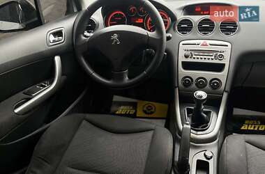 Хетчбек Peugeot 308 2013 в 