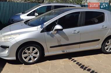 Хэтчбек Peugeot 308 2009 в 
