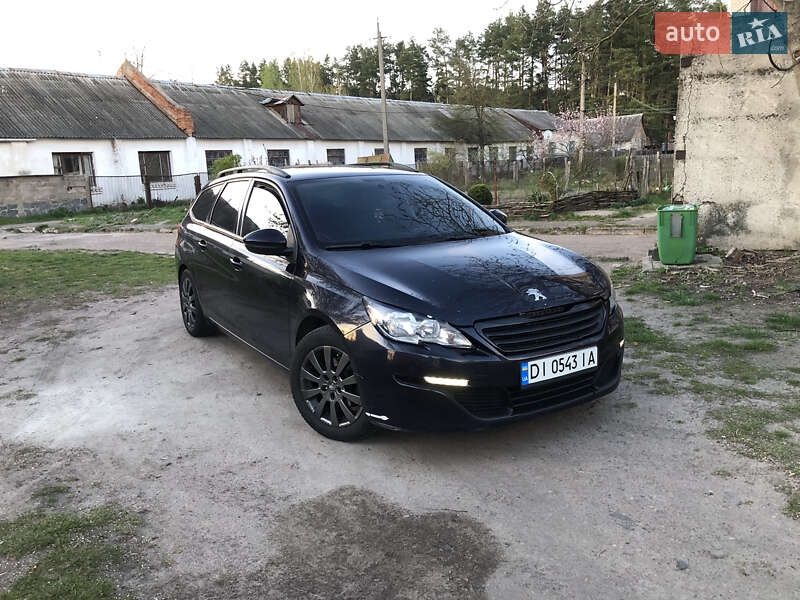 Універсал Peugeot 308 2014 в На Новій Борові