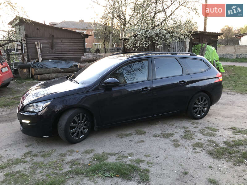 Універсал Peugeot 308 2014 в На Новій Борові
