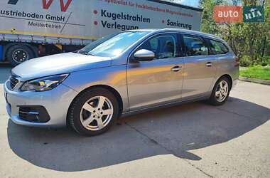 Универсал Peugeot 308 2019 в 