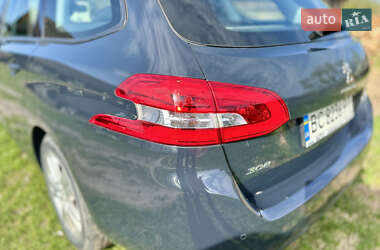 Универсал Peugeot 308 2017 в 