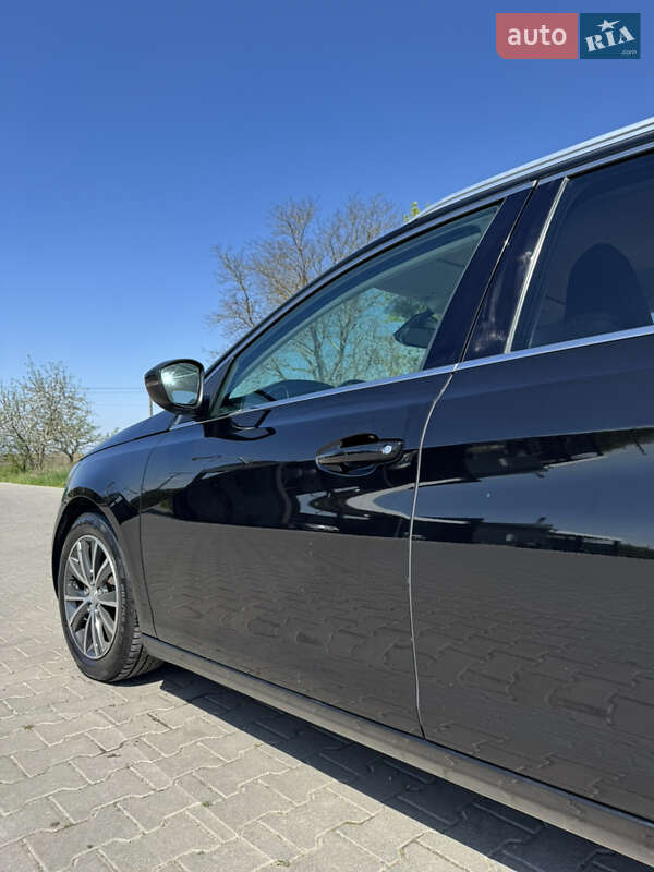 Універсал Peugeot 308 2017 в Радехові