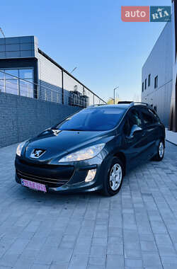 Универсал Peugeot 308 2010 в Луцке
