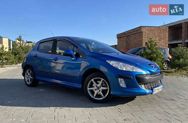 Хэтчбек Peugeot 308 2008 в 