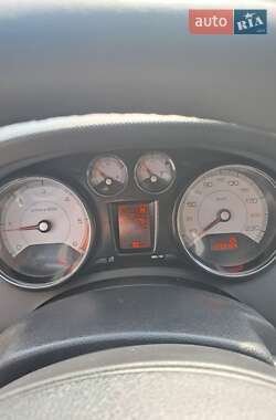 Хетчбек Peugeot 308 2008 в 