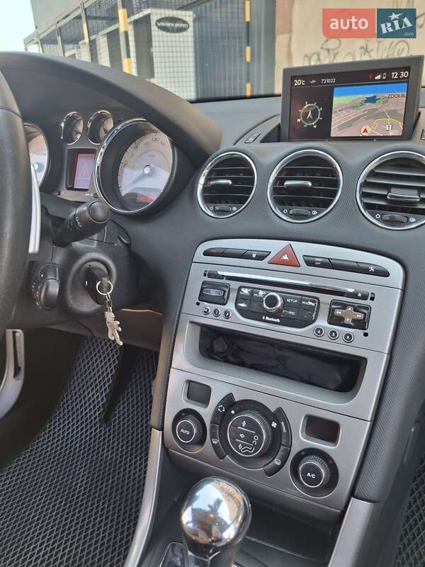 Хэтчбек Peugeot 308 2012 в Здолбунове