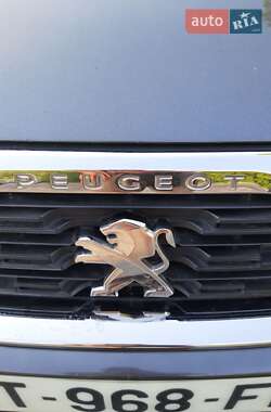 Универсал Peugeot 308 2017 в 